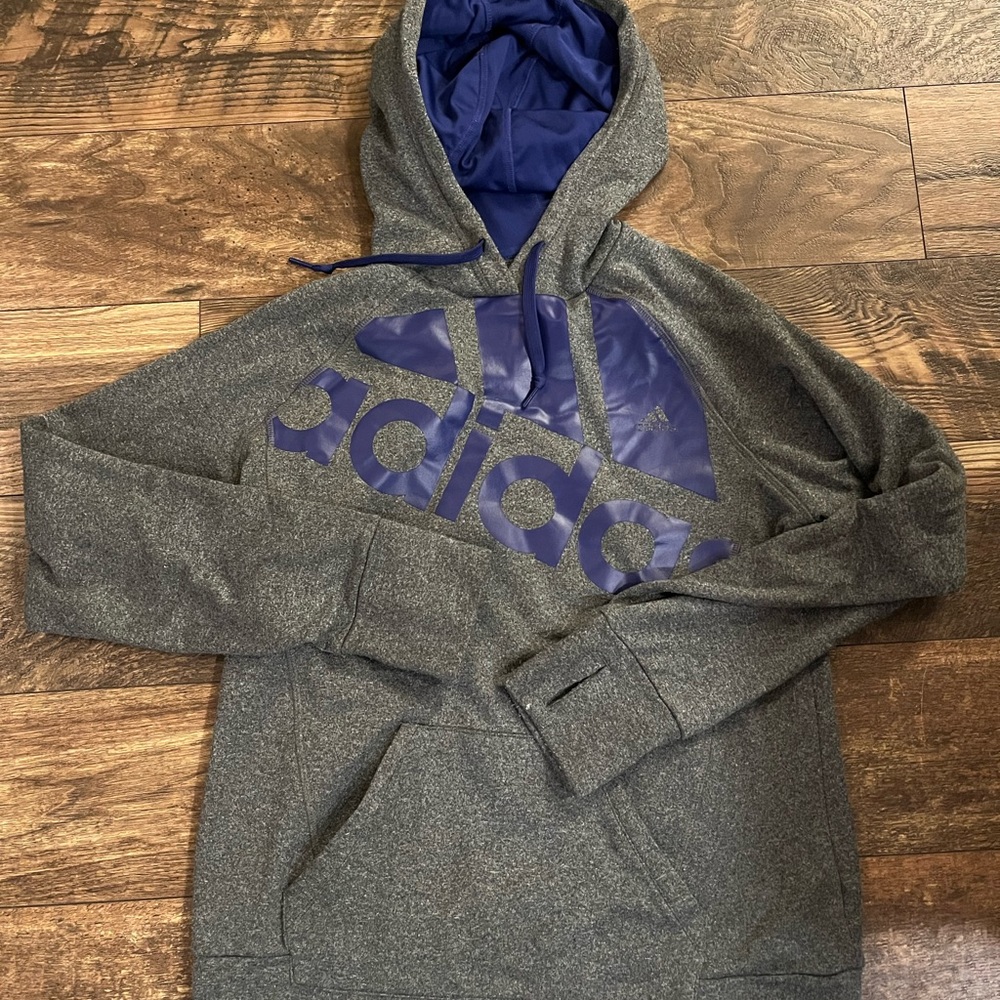 Women’s adidas go-to hoodie women’s medium
